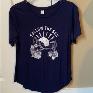 Old Navy Tee M
